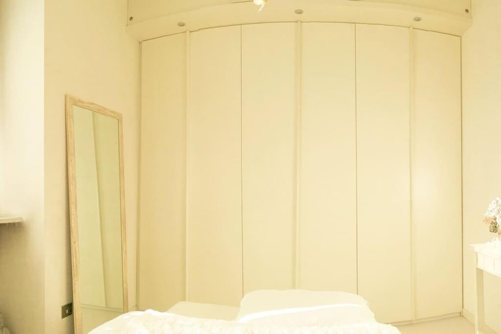 Garden View, Free Parking And Checkout In The Afternoon * Milan